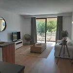 Moderno Apartamento Con Vista A La Montana